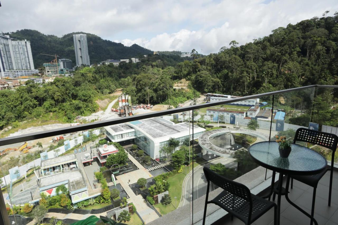 Premier Cozy Midhills Genting 6-10 Pax Free Wifi Apartment